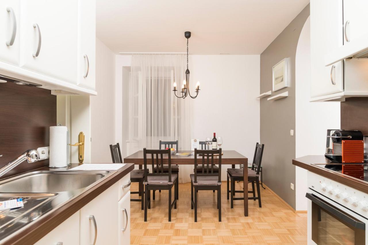 Stephansdom Premium Apartments Bécs Kültér fotó